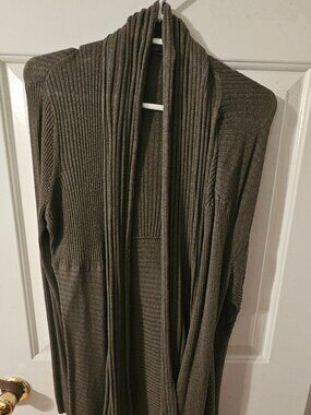 Green Long Sleeved Sweater